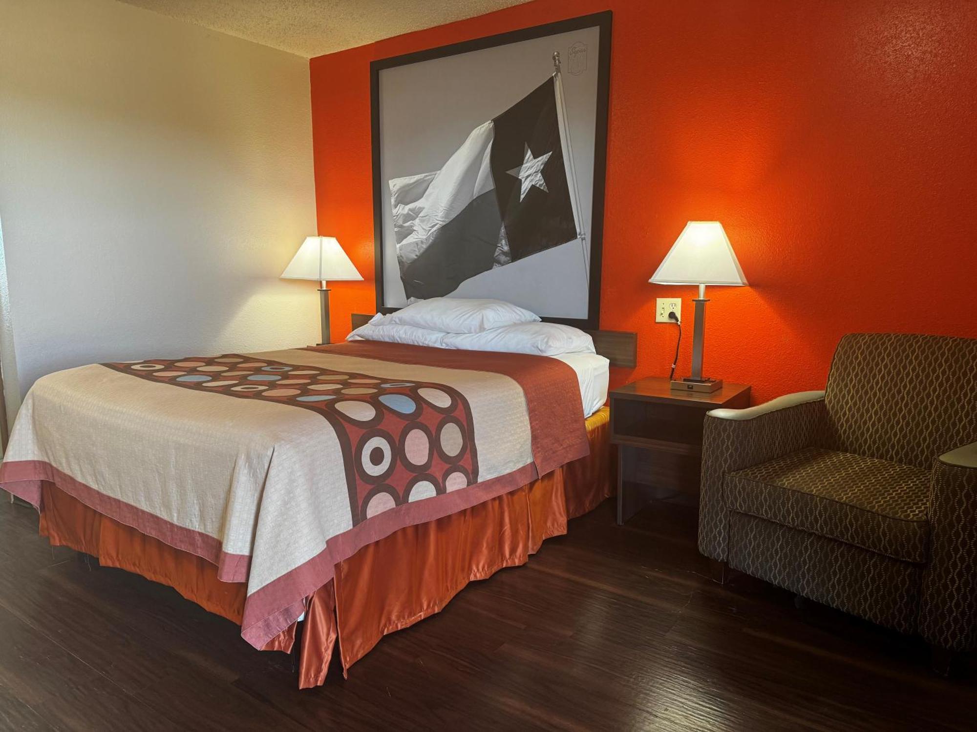 Super 8 By Wyndham Giddings Otel Dış mekan fotoğraf